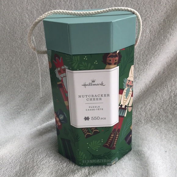 Hallmark Nutcracker Cheer Jigsaw Puzzle 550 pc NEW for Christmas - Picture 1 of 6